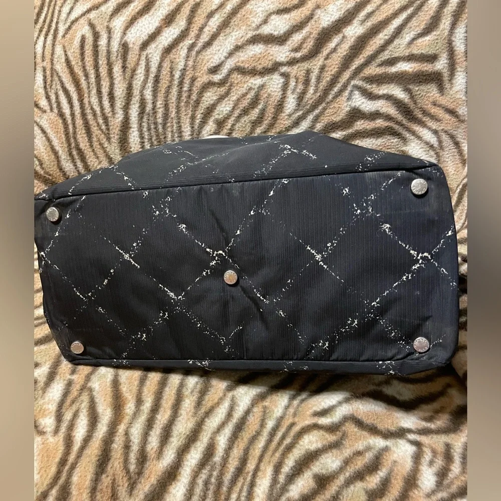 Chanel Tote Bag - Picture 5 of 9